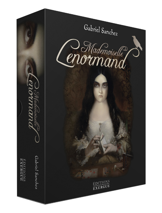 Coffret du Mademoiselle Lenormand illustré par Gabriel Sanchez et ses 36 cartes d'enseignement du célèbre oracle. 