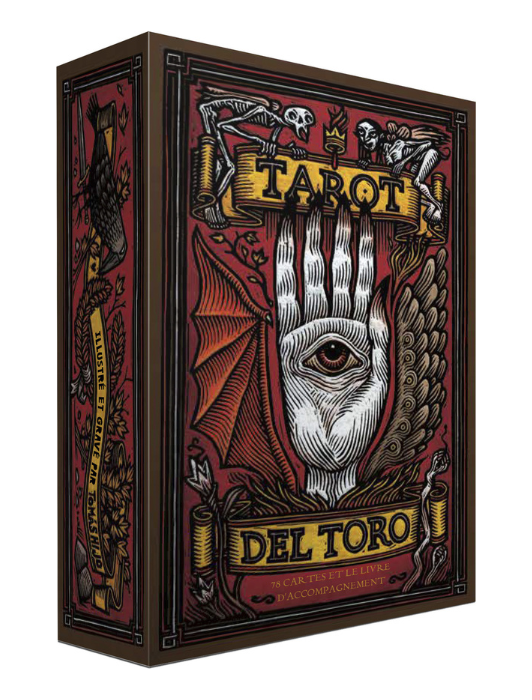 Coffret du tarot "Tarot del Toro" de Guillermo del Toro et Tomas Hijo avec ces 78 cartes, véritables œuvres d’art réalisées à partir de ses personnages et films les plus célèbres – Le Labyrinthe de Pan, Crimson Peak, La Forme de l’eau…